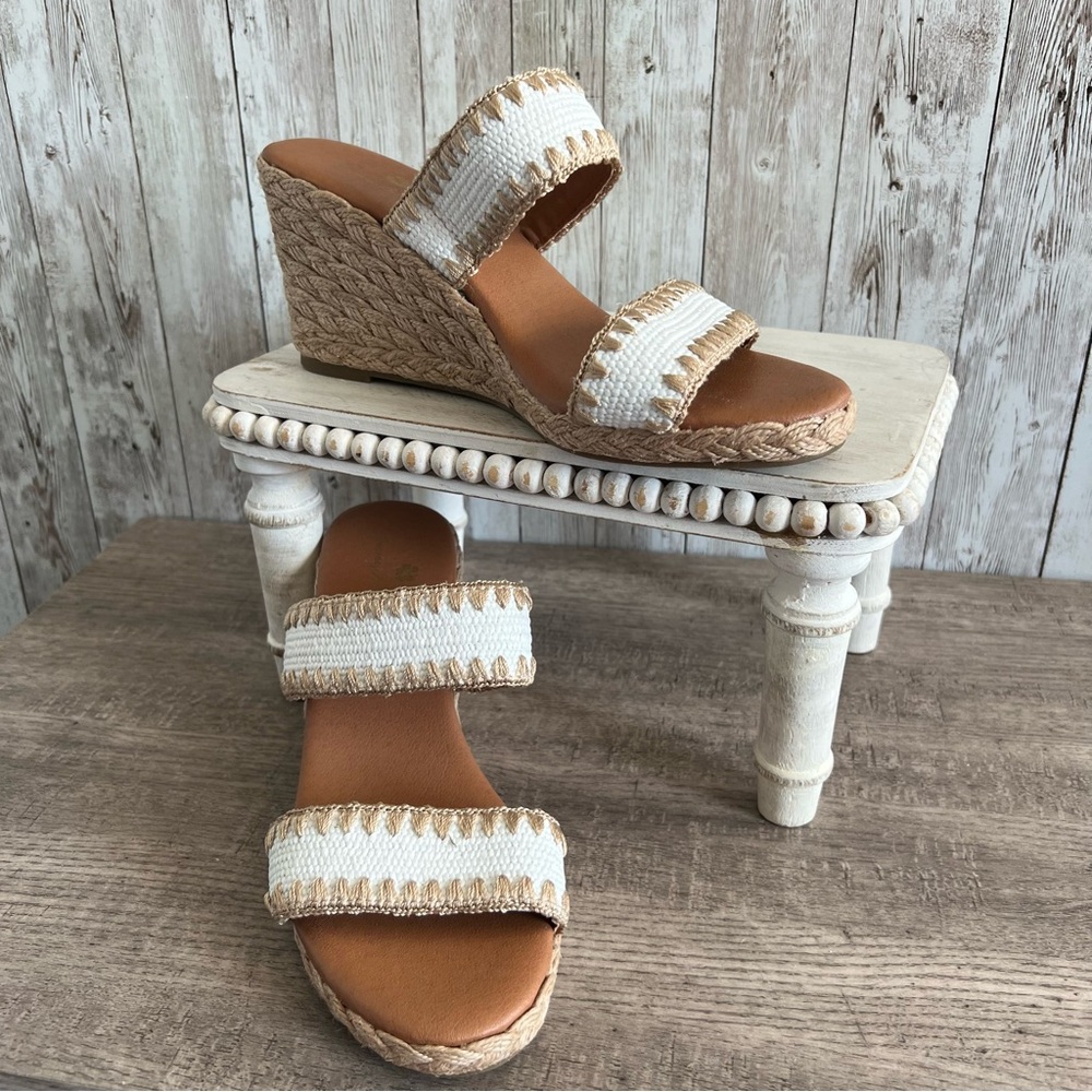 Tommy Bahama Cream Tan Woven Espadrille Wedge Sandals Beachy Resort Size 6.5 - Picture 2 of 8